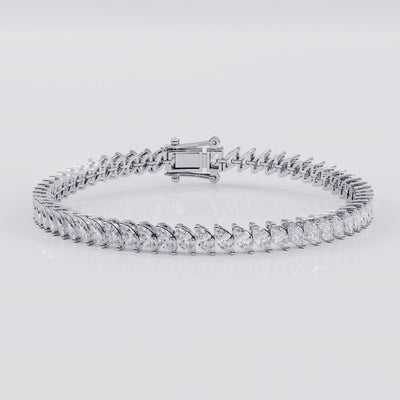 Tennis bracelet in silver marquise cut
